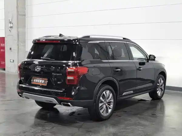 GAC Trumpchi GS8 2018