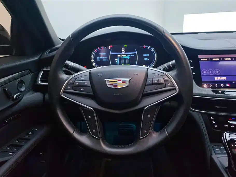 Cadillac CT6 2023 — фото 15