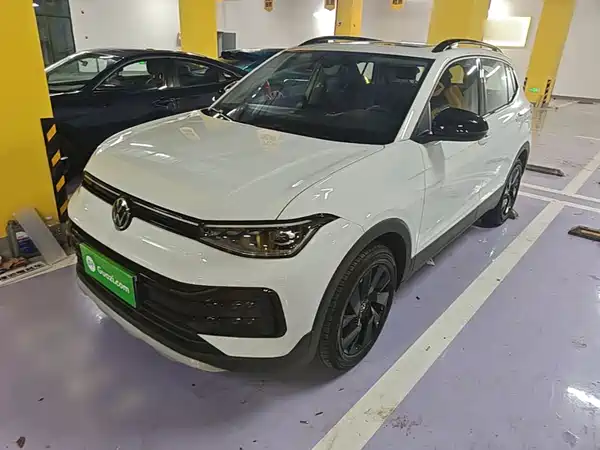Volkswagen Tharu 2025
