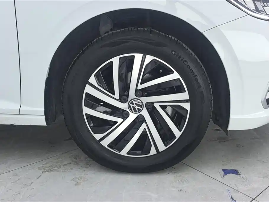 Volkswagen Lavida 2024