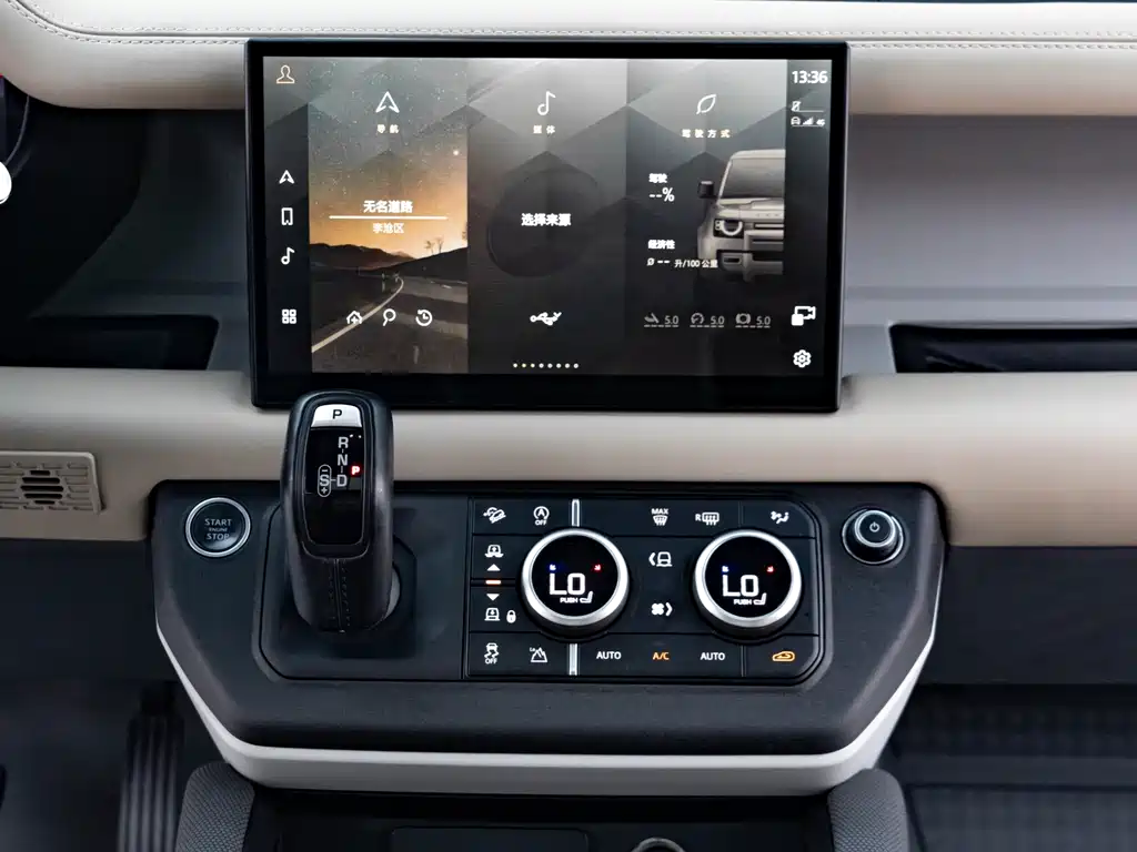 Land Rover Defender 2022 — фото 14