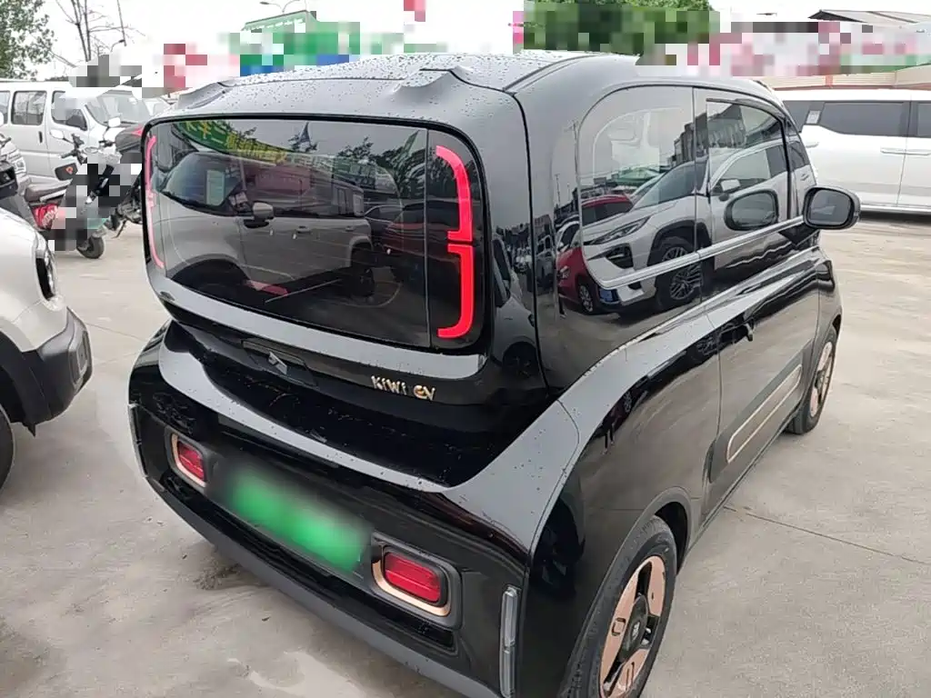 Baojun KiWi EV 2022 — фото 7