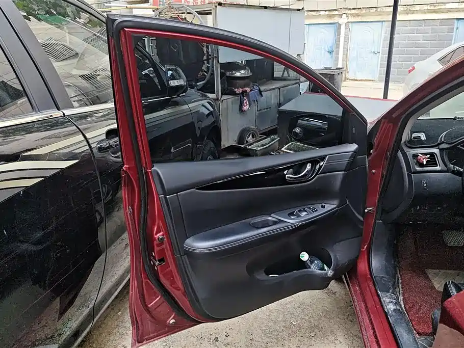 Nissan Tiida 2017