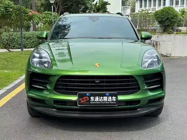 Porsche Macan 2022