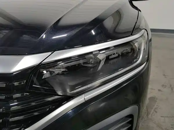 Volkswagen Passat 2024
