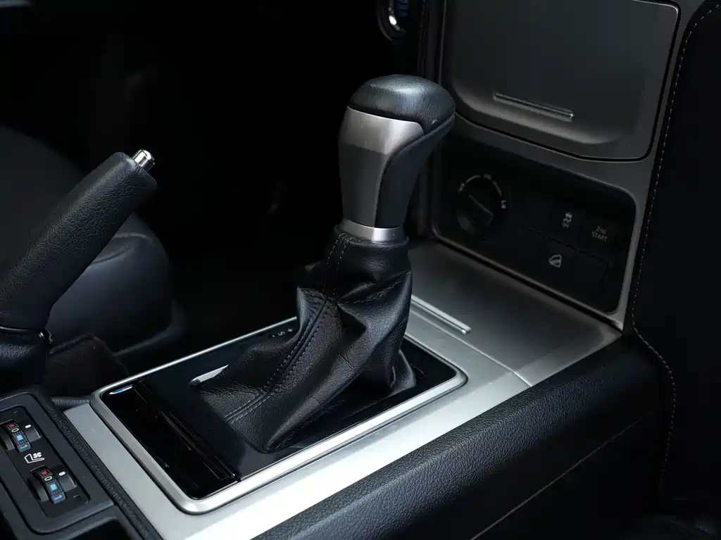 Toyota Prado 2018 — фото 12
