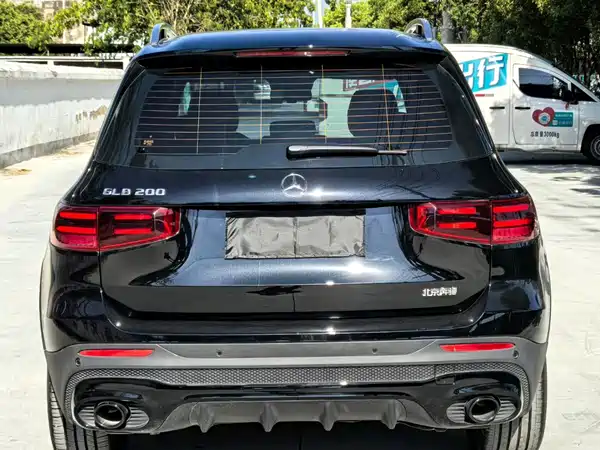 Mercedes-Benz GLB 2024