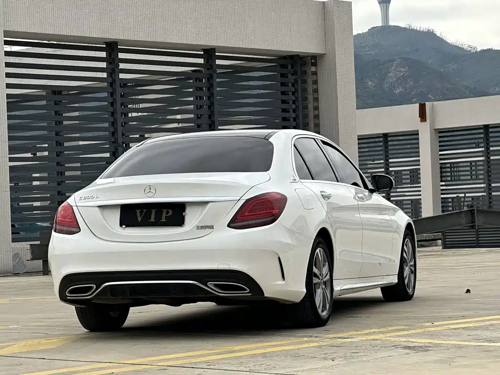 Mercedes-Benz C-Class 2021 — фото 9