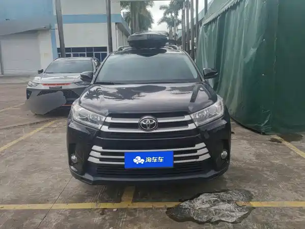 Toyota Highlander 2021