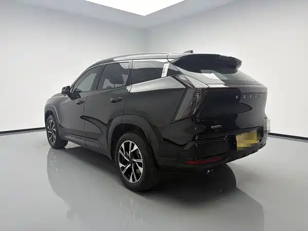Geely Boyue L 2025
