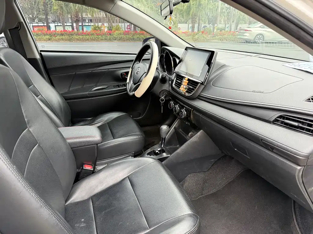 Toyota Vios FS 2022 — фото 11