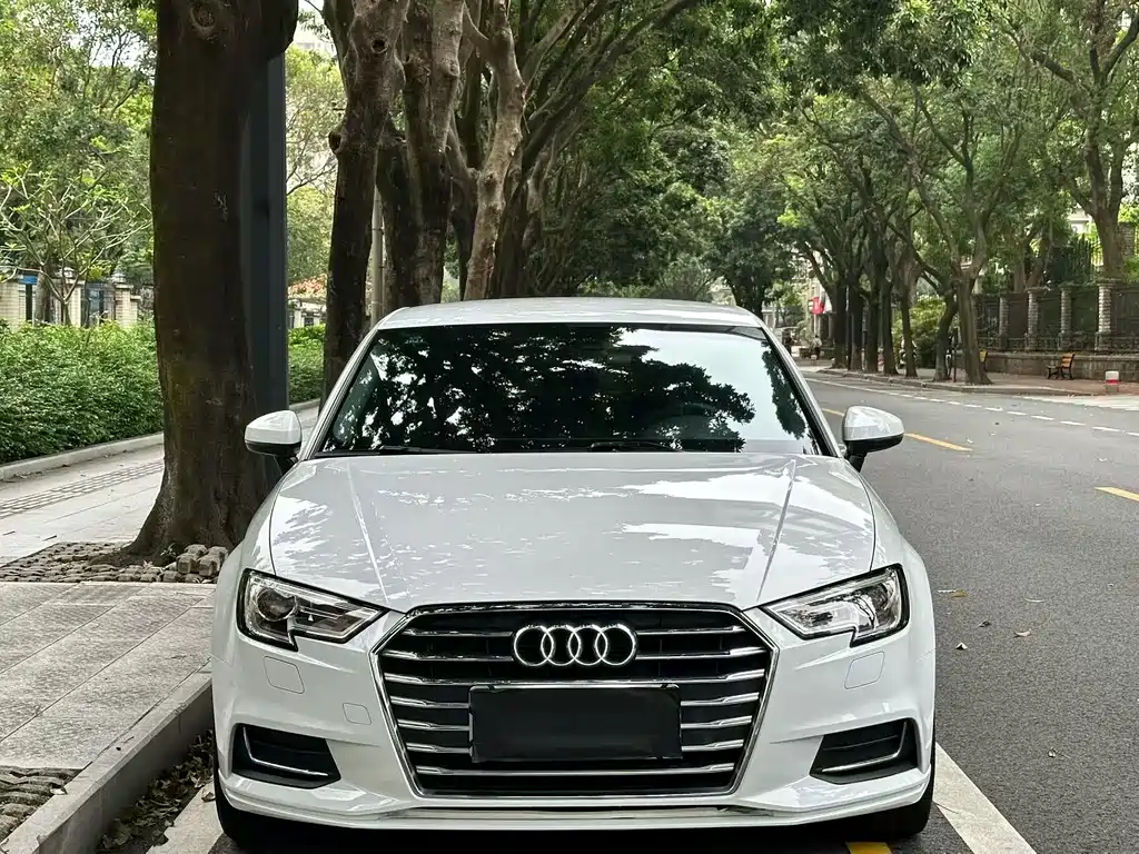 Audi A3 2019 — фото 7