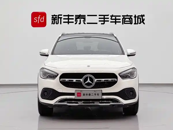 Mercedes-Benz GLA 2021