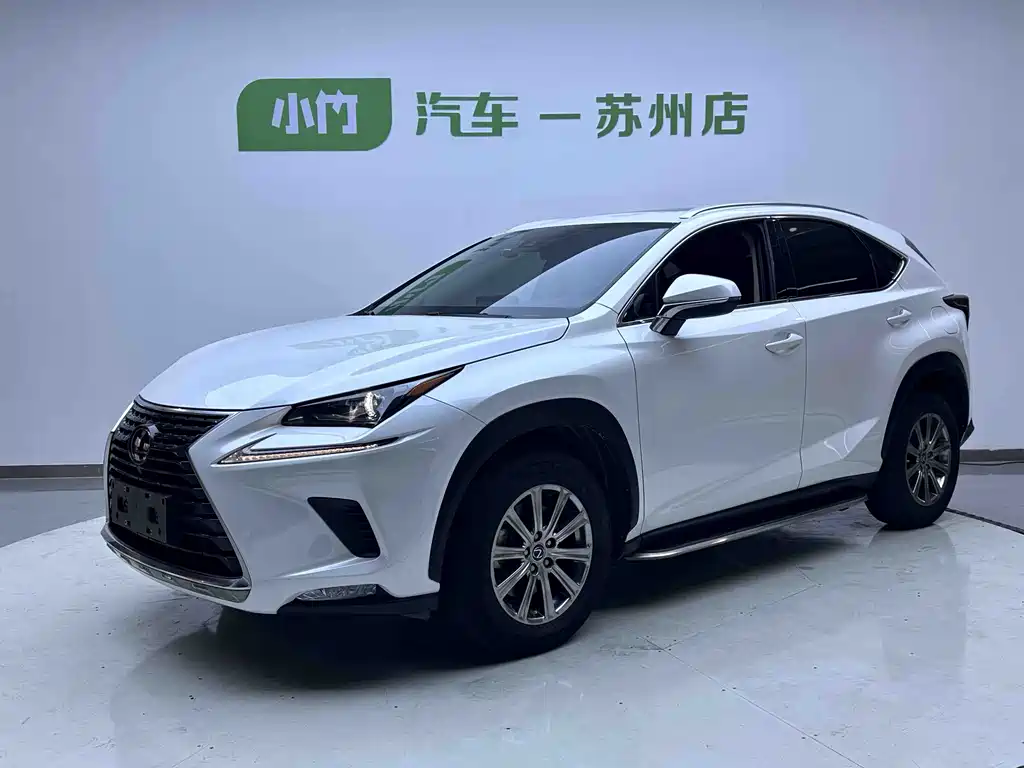 Lexus NX 2021 — фото 1
