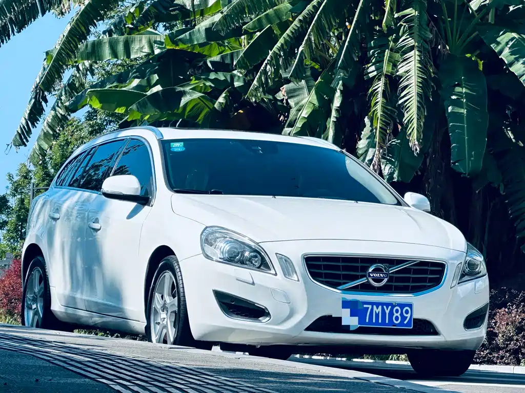 Volvo V60 2013