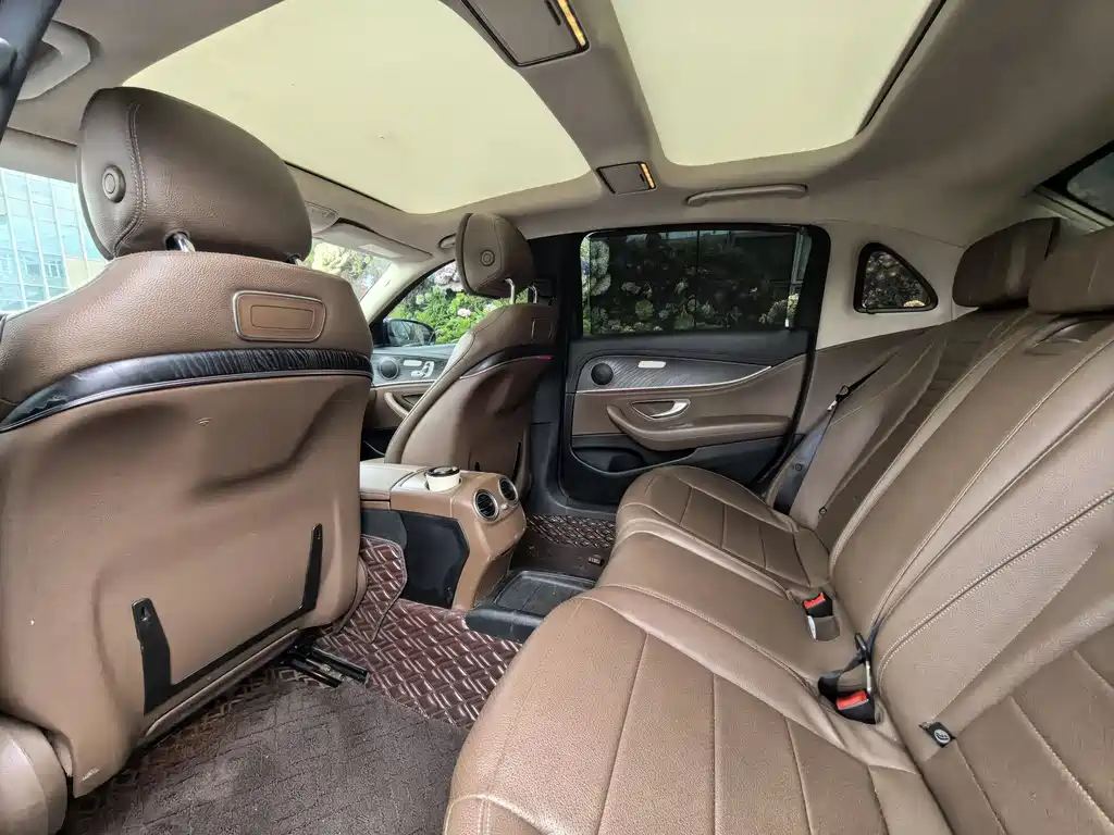 Mercedes-Benz E-Class 2017