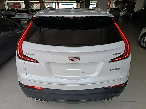 Cadillac XT4 2022