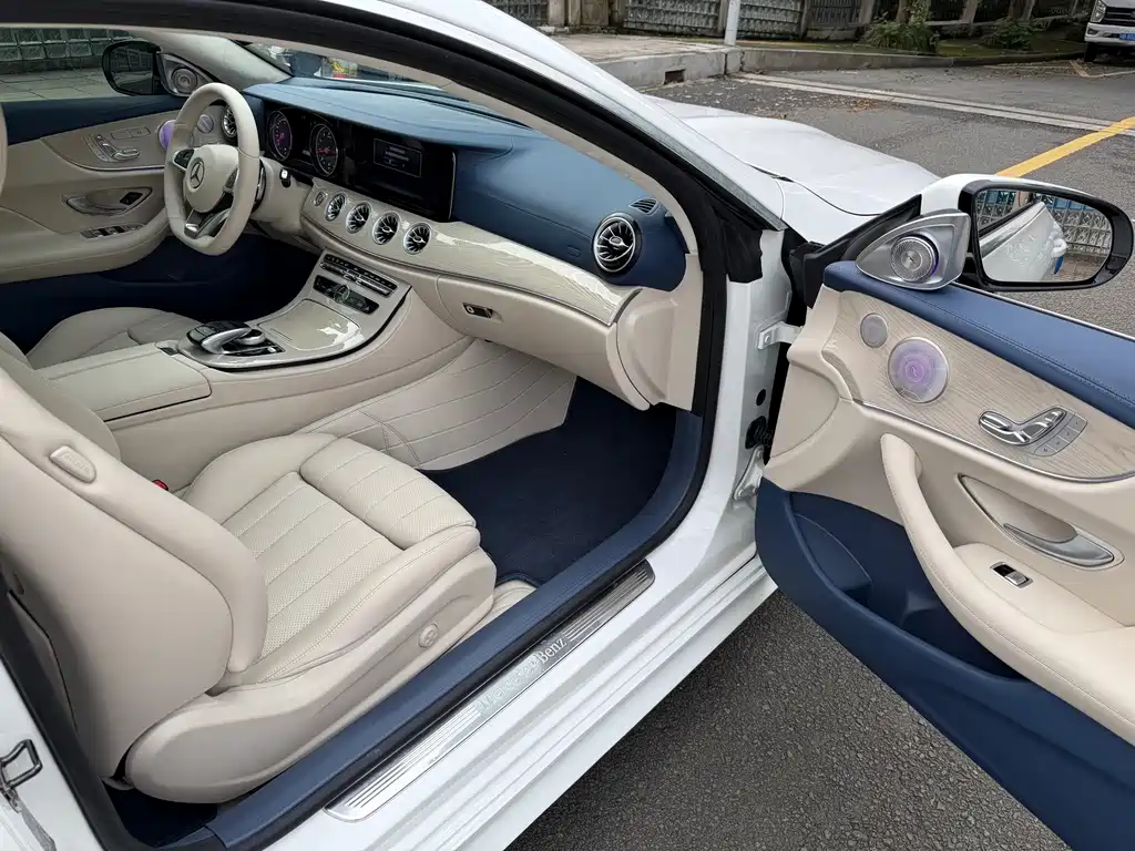 Mercedes-Benz E-Class 2018 — фото 16
