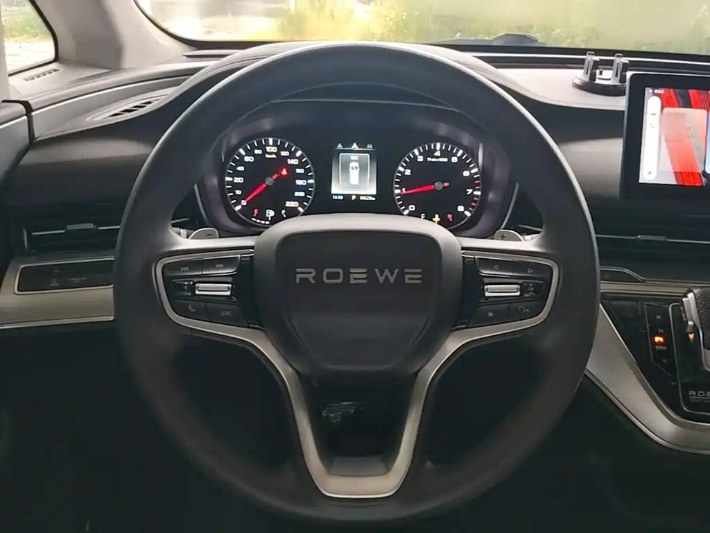 Roewe iMAX8 2024 — фото 11