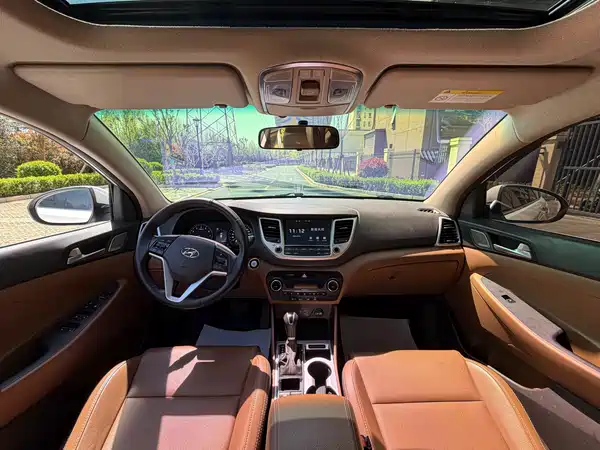 Hyundai Tucson 2015
