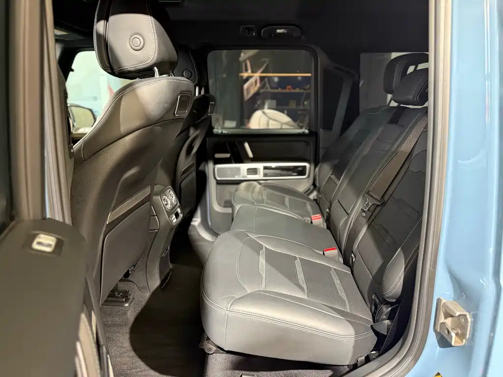 Mercedes-Benz G-Class AMG 2023 — фото 24