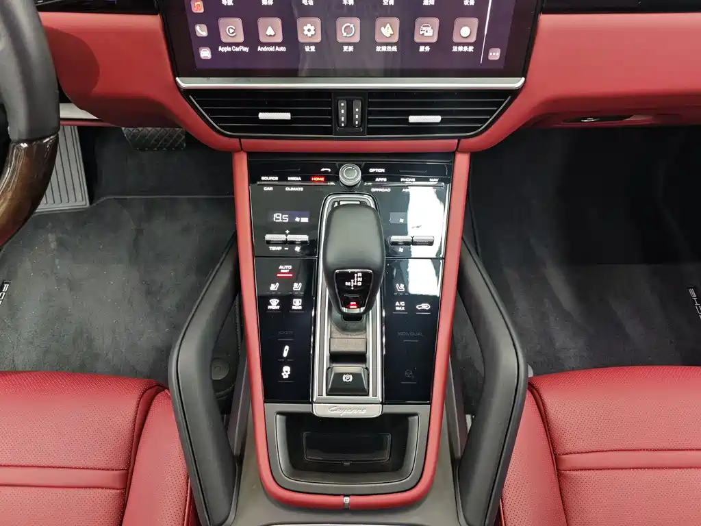 Porsche Cayenne 2022 — фото 18