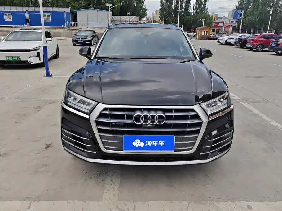 Audi Q5L 2021 — фото 2