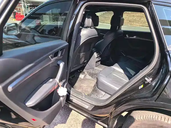 Audi Q5L 2024