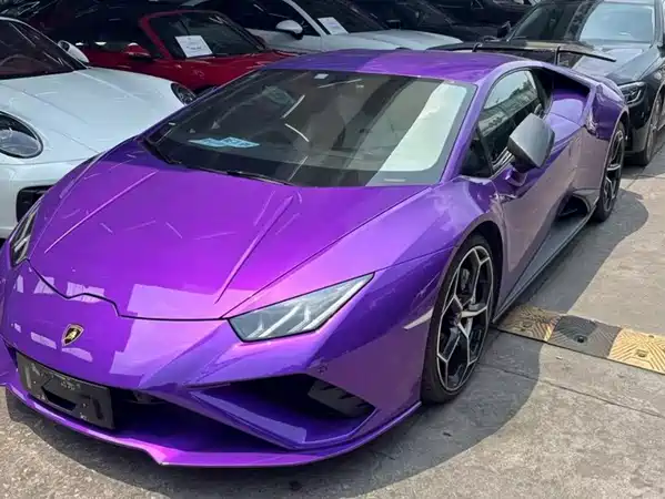 Lamborghini Huracan 2021