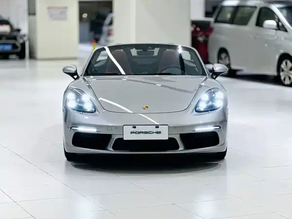 Porsche 718 2022