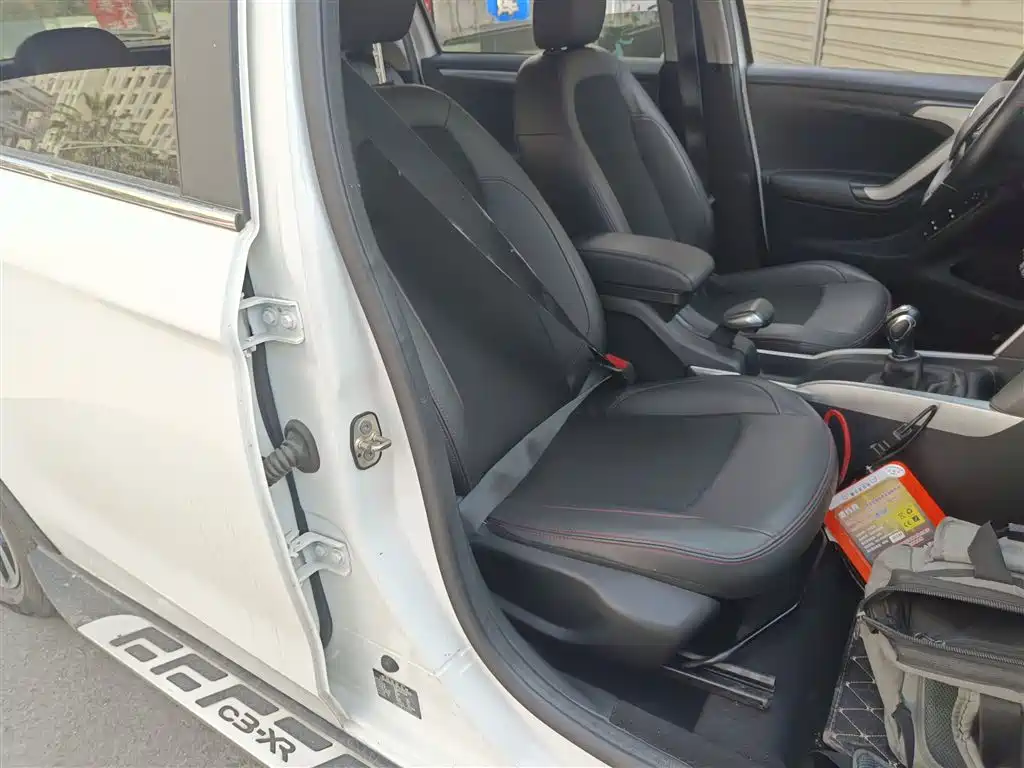 Citroen C3-XR 2015 — фото 20