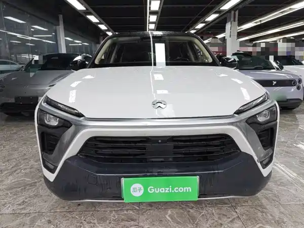 NIO ES8 2019