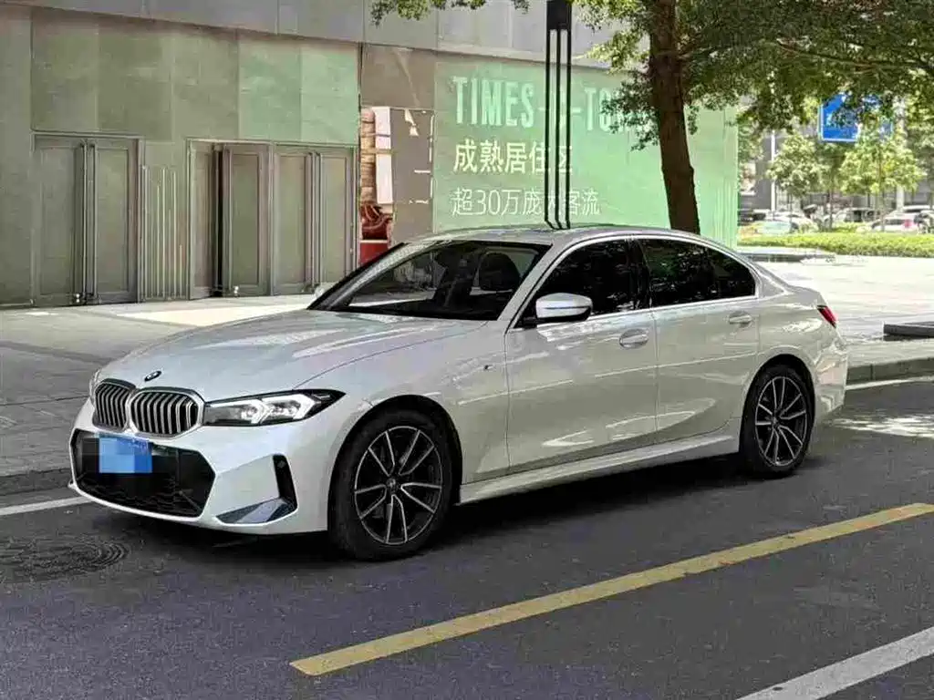 BMW 3 Series 2024