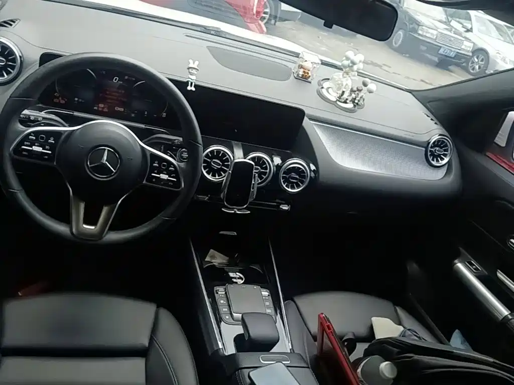 Mercedes-Benz GLA 2021 — фото 10