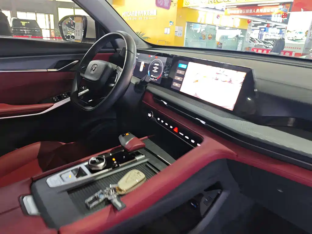 Changan CS75 PLUS 2022 — фото 12