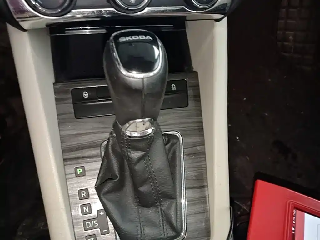 Skoda Octavia 2016 — фото 14