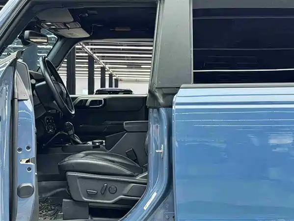 Ford Bronco 2024