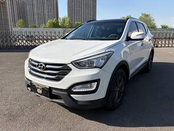 Hyundai Santa Fe 2013