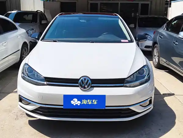 Volkswagen Golf 2020