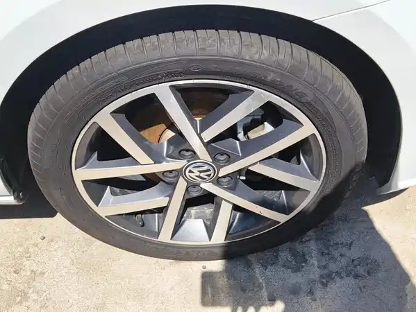 Volkswagen Golf 2020