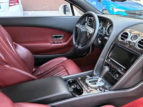 Bentley Continental 2014