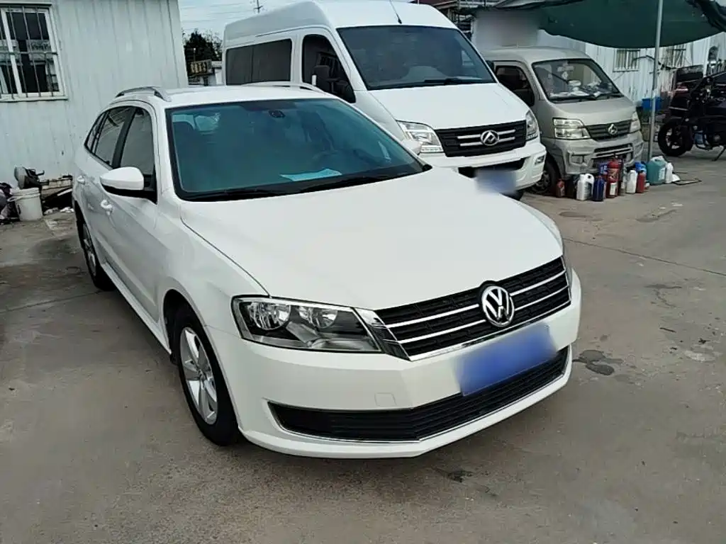 Volkswagen Gran Lavida 2015 — фото 4