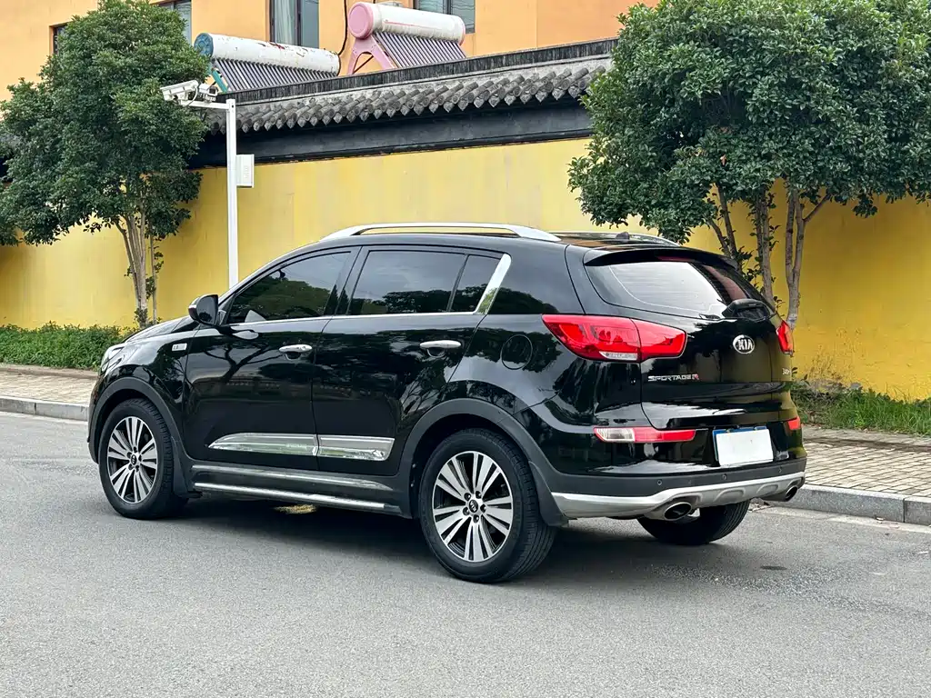 Kia Sportage 2015 — фото 16