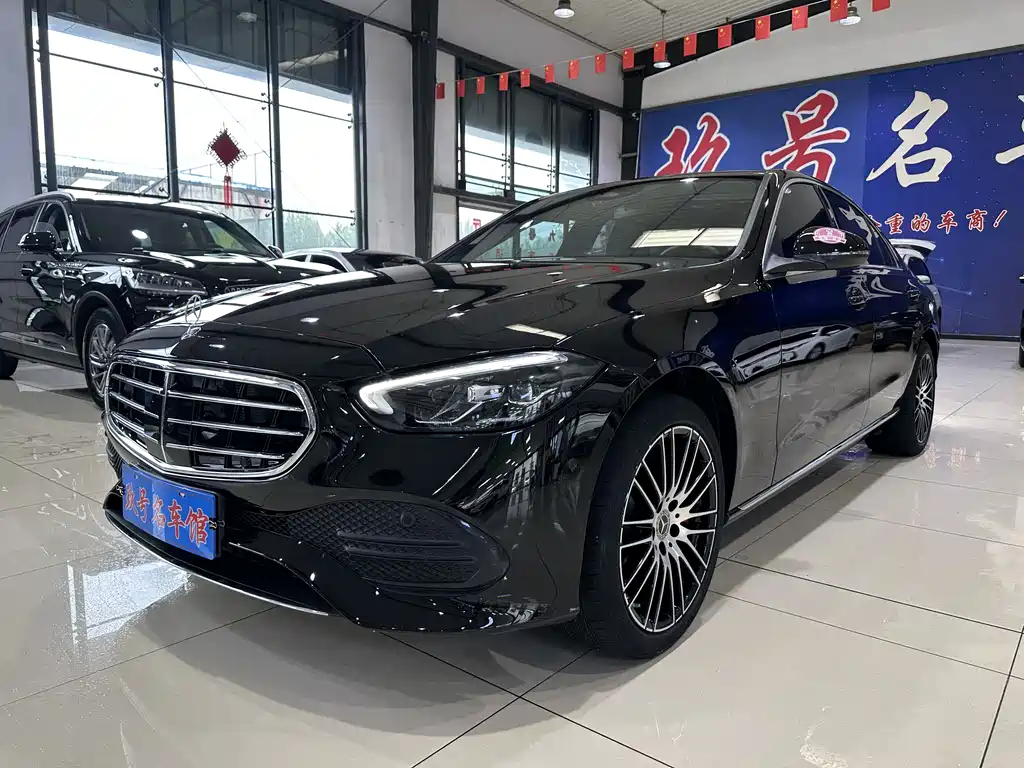 Mercedes-Benz C-Class 2022 — фото 1