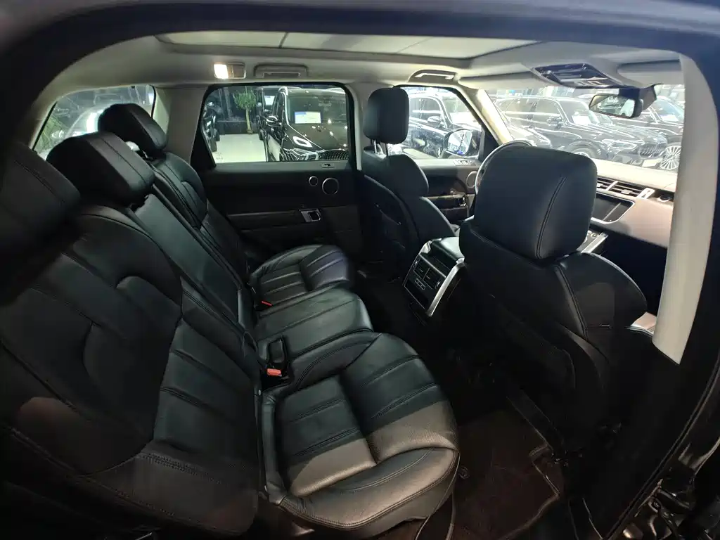Land Rover Sport 2016 — фото 11