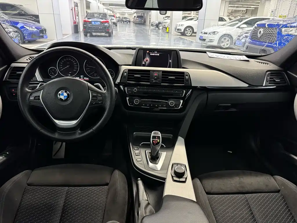 BMW 3 Series 2016