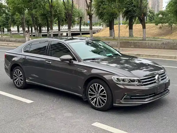 Volkswagen Phideon 2018