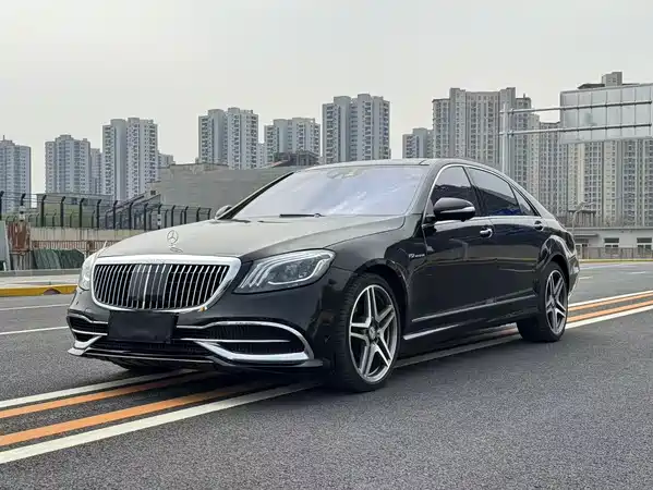 Mercedes-Benz S-Class AMG 2010