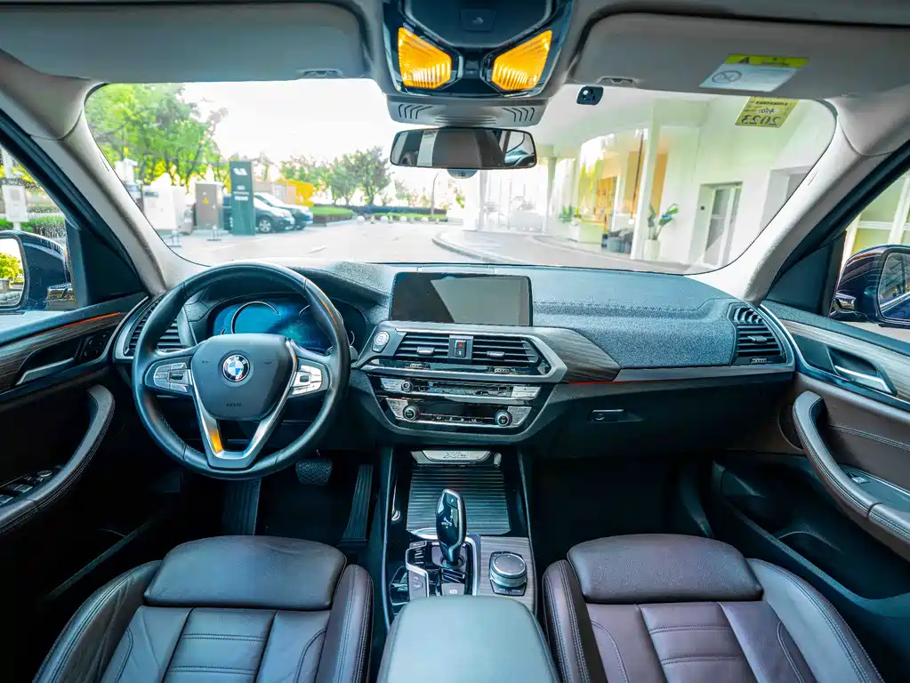 BMW X3 2019 — фото 16