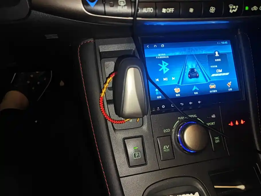 Lexus CT 2020 — фото 16